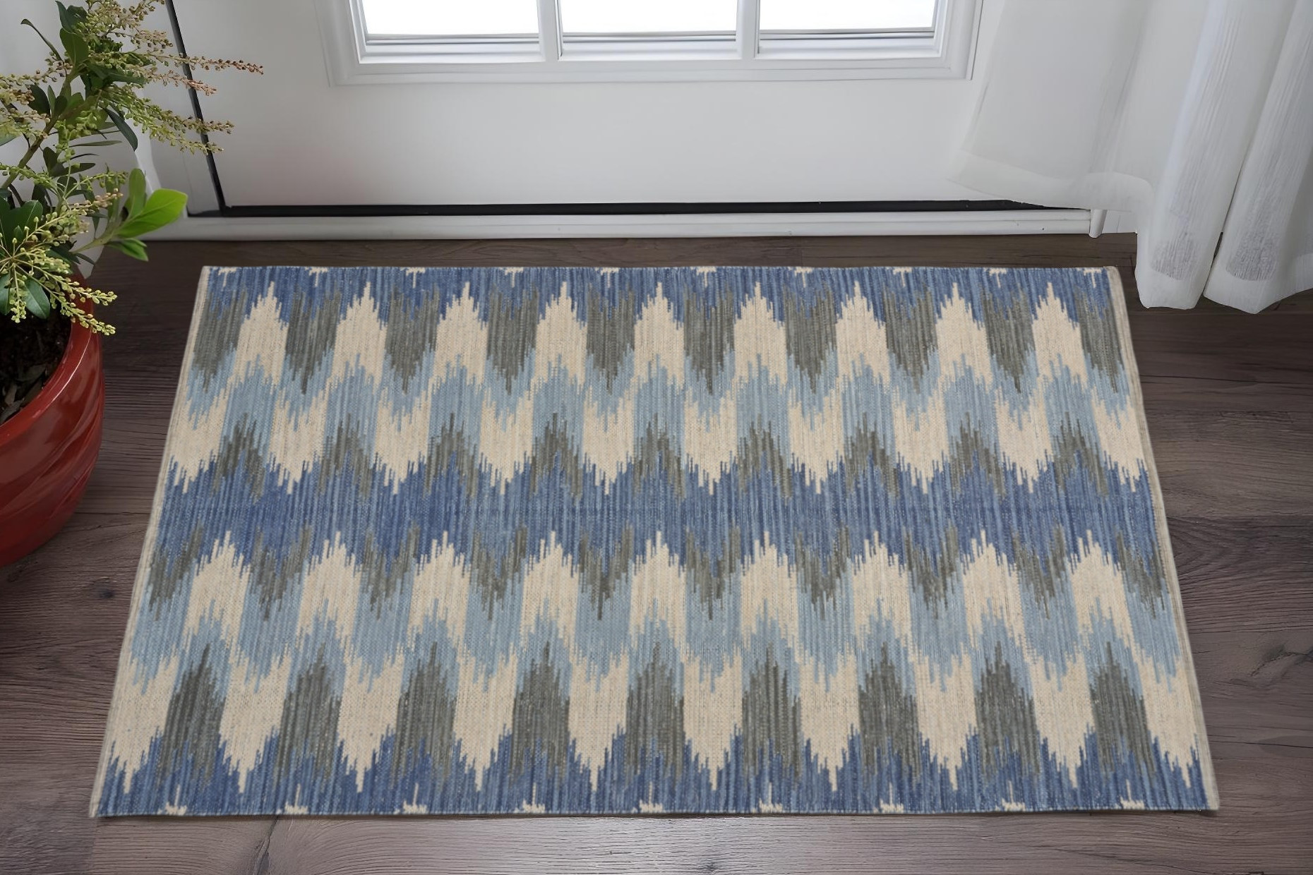 3' X 4' Blue and Ivory Flatweave Handmade Area Rug-395482-1