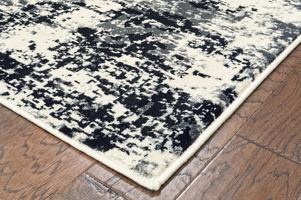 5’ x 7’ Black and White Abstract Area Rug-395772-1
