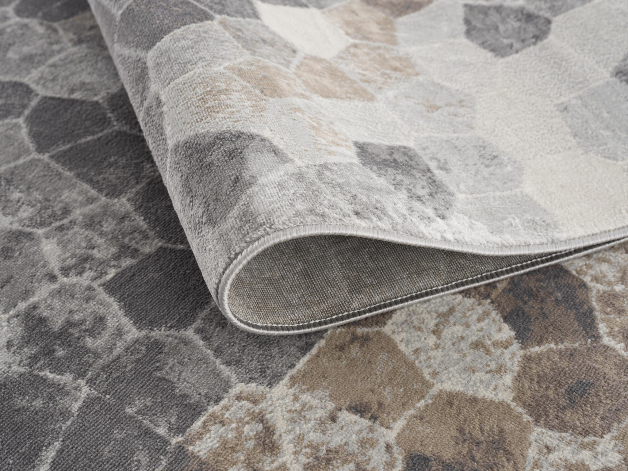 2" X 8" Beige Cobblestone Pattern Runner Rug