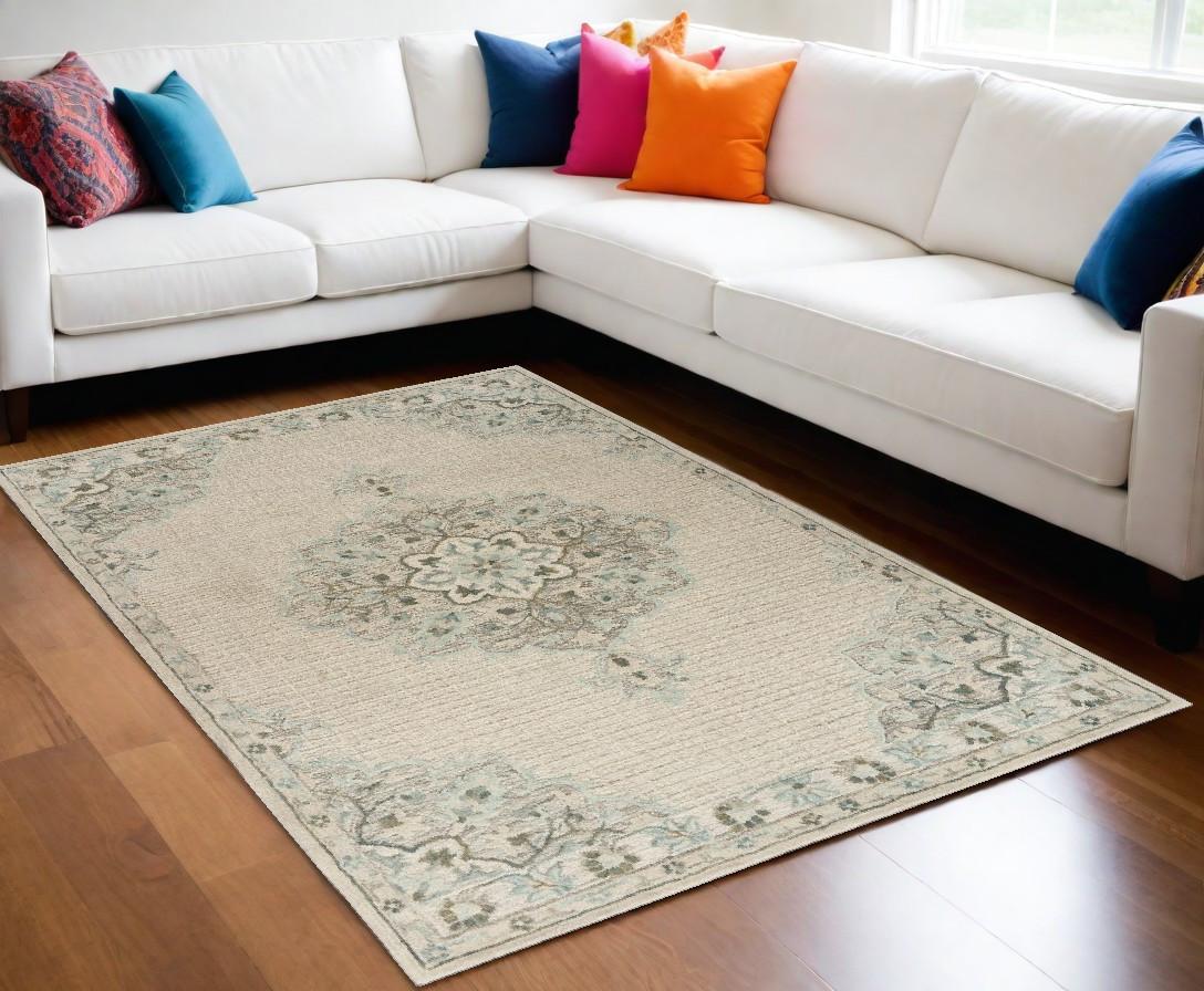 8" X 10" Ivory Wool Handmade Area Rug