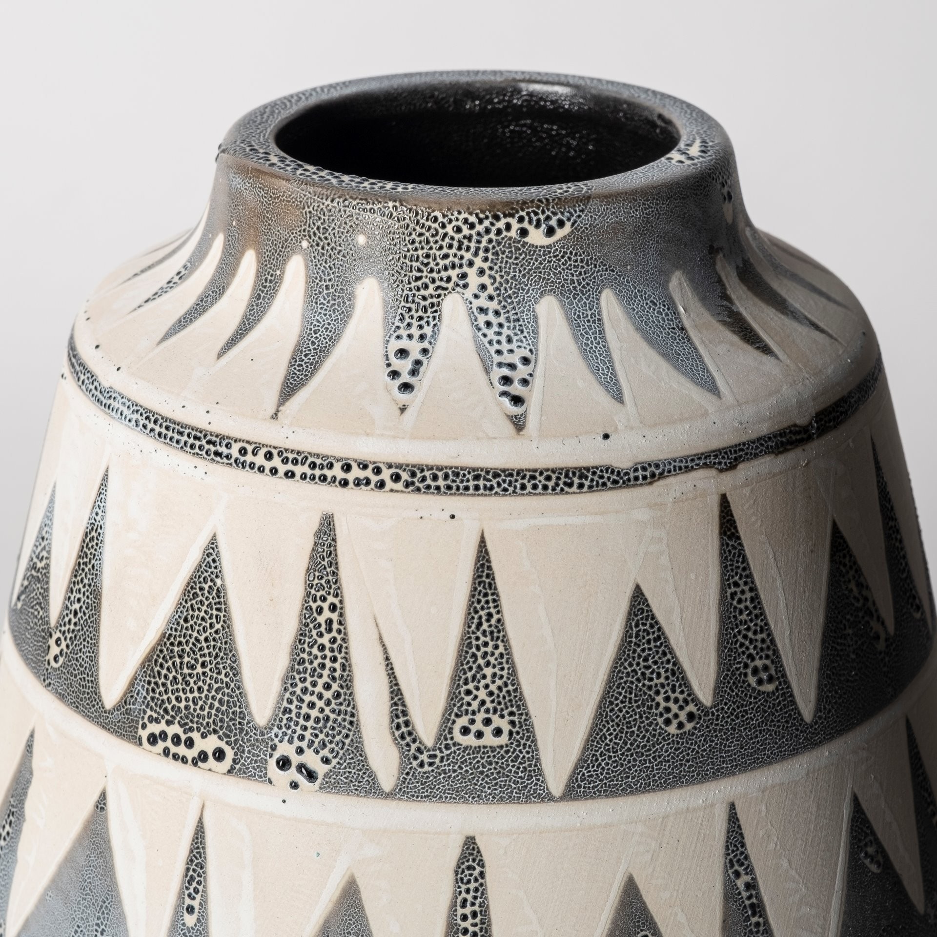8" Gray and Ivory Triangle Pattern Ceramic Vase