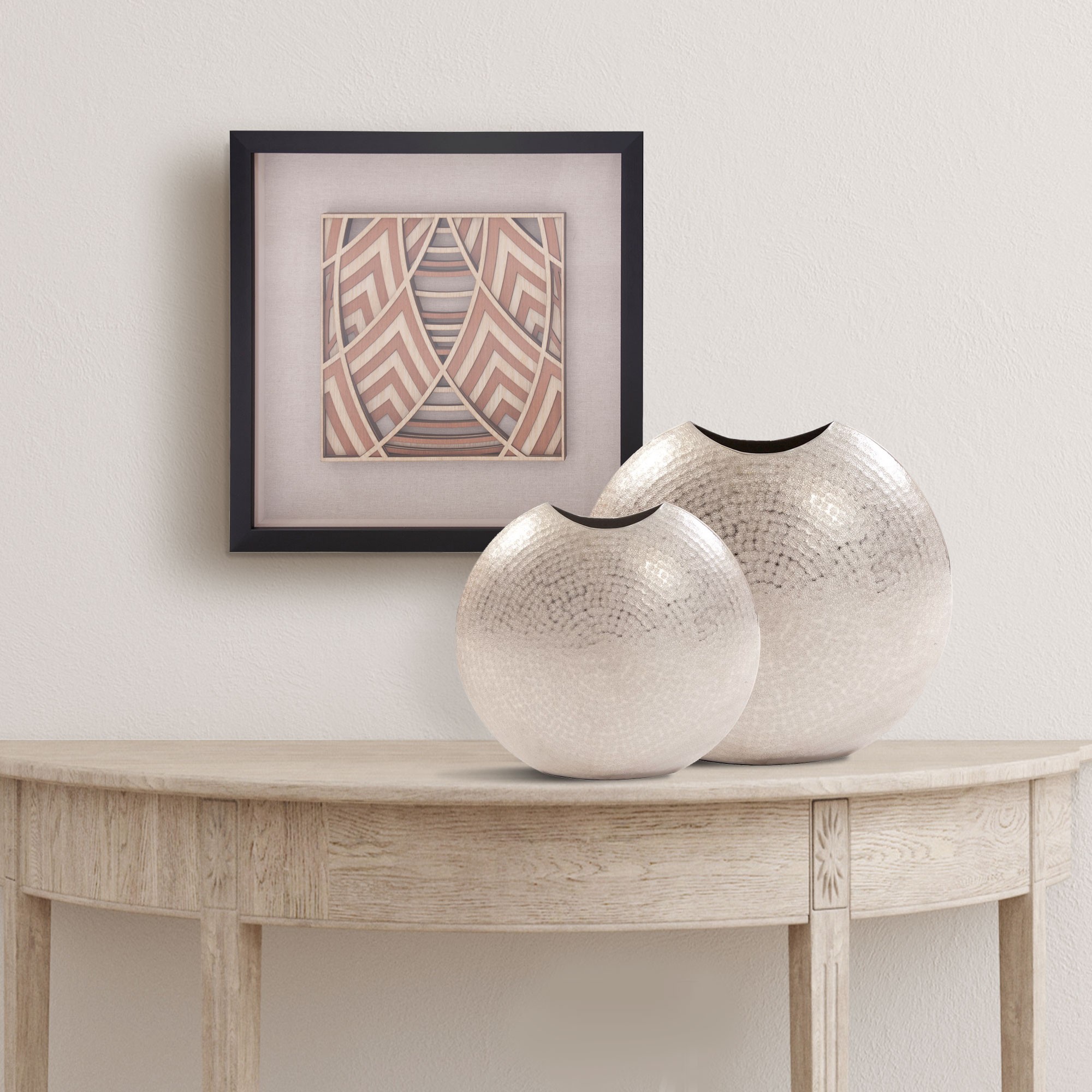 10 Inch Hammered Silver Disc Decorative Vase