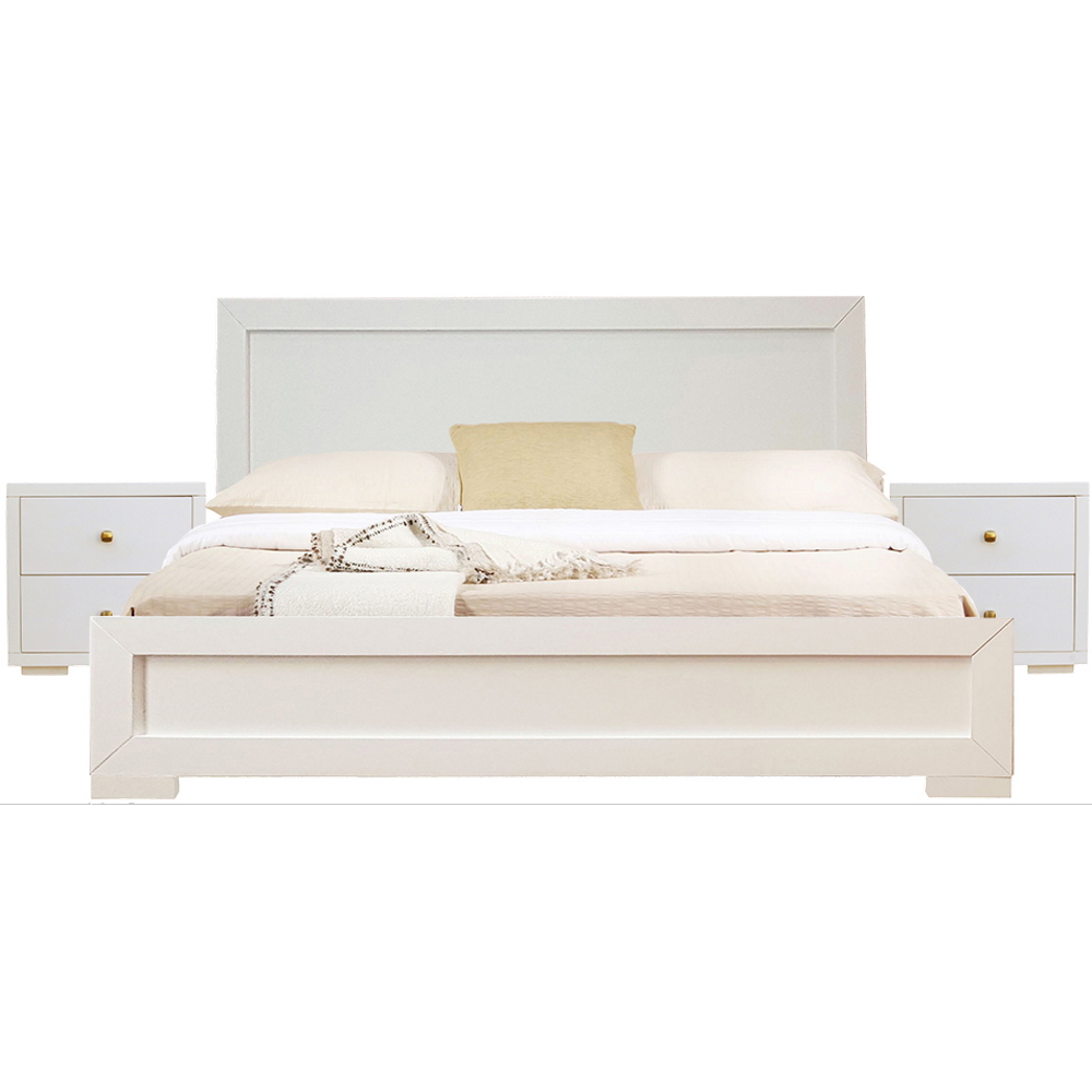 Moma White Wood Platform Queen Bed With Two Nightstands-467650-1
