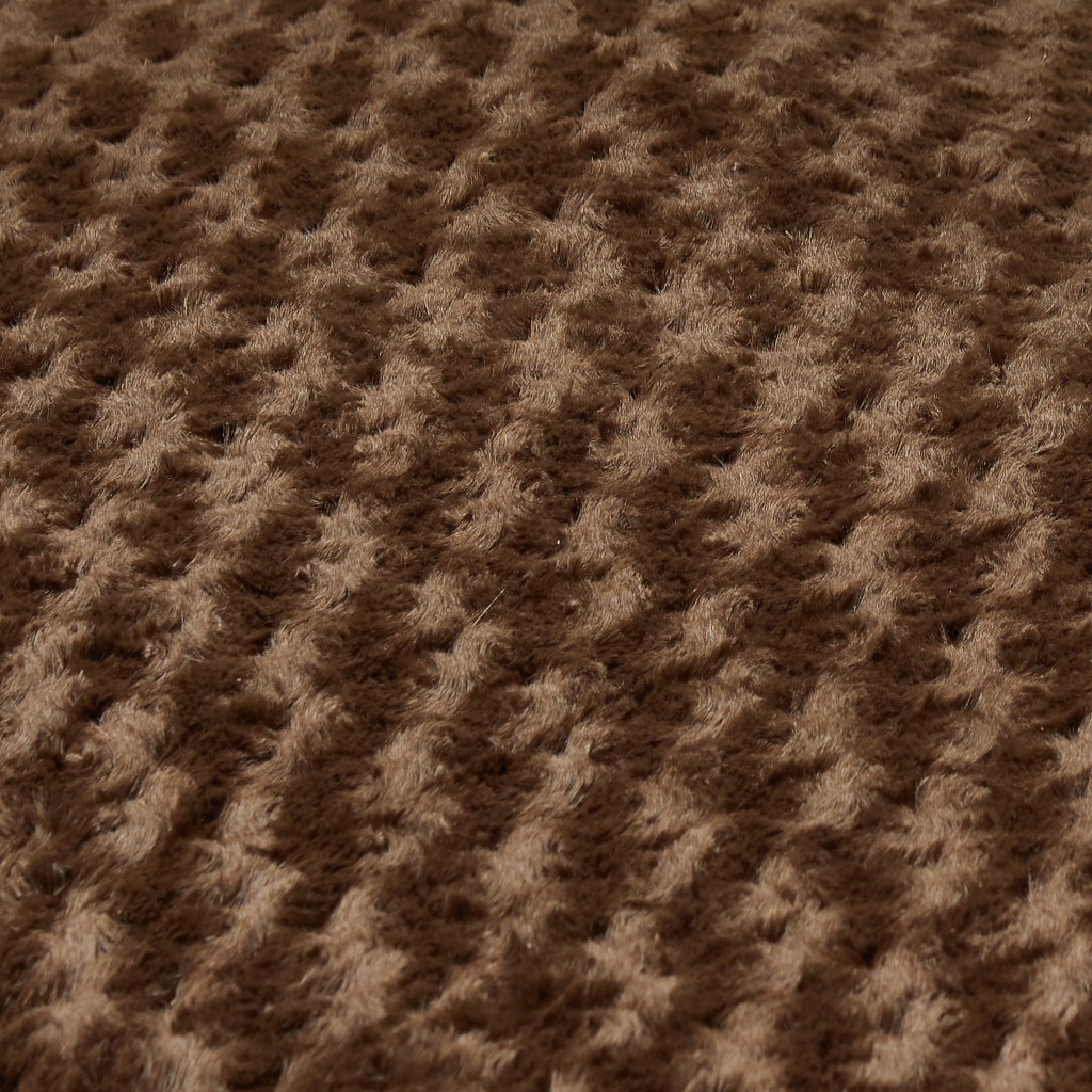Brown 2' x 3' Lux Faux Fur Oval Pet Bed