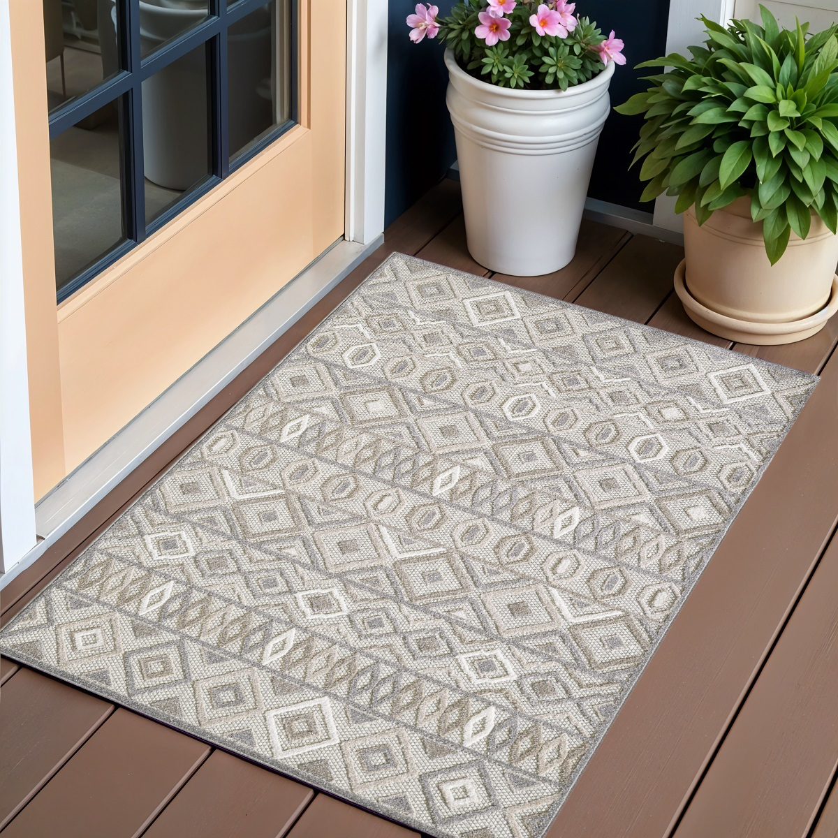 3' X 5' Gray and Ivory Southwestern Stain Resistant Indoor Outdoor Area Rug-473690-1