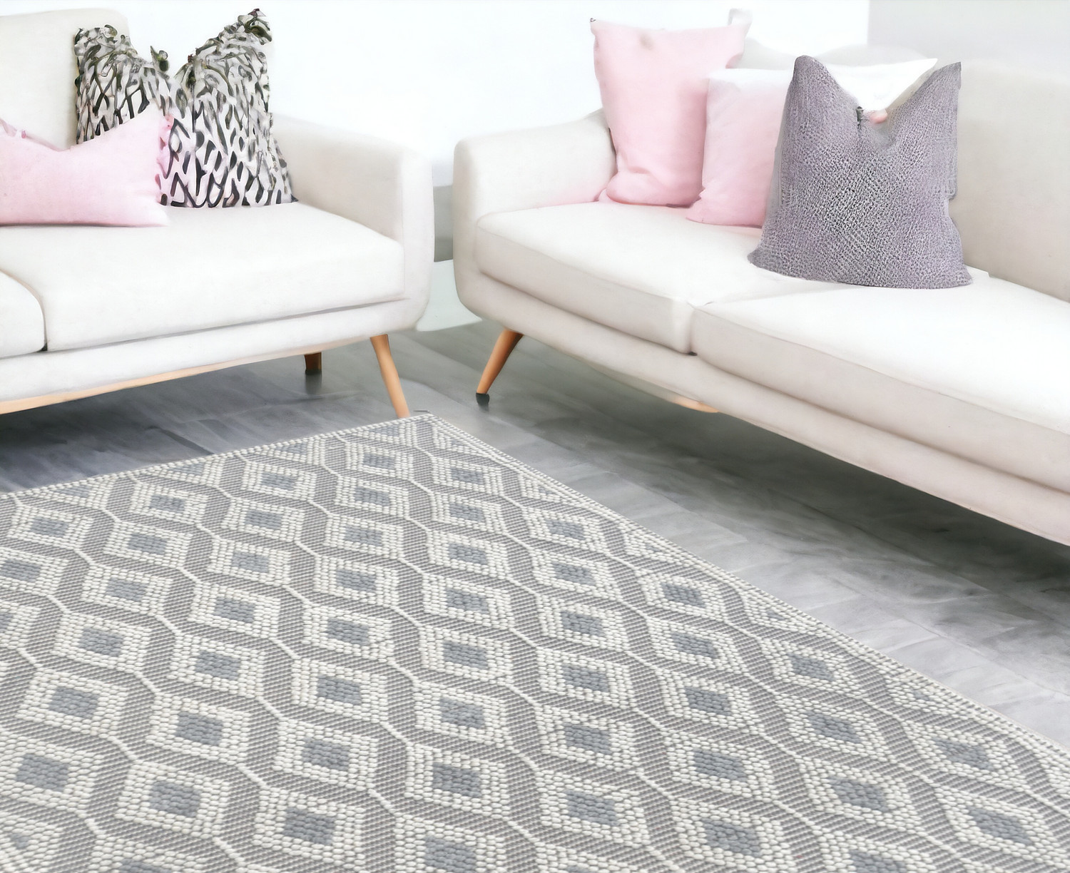 6' X 9' Gray and Ivory Geometric Handmade Area Rug-475231-1