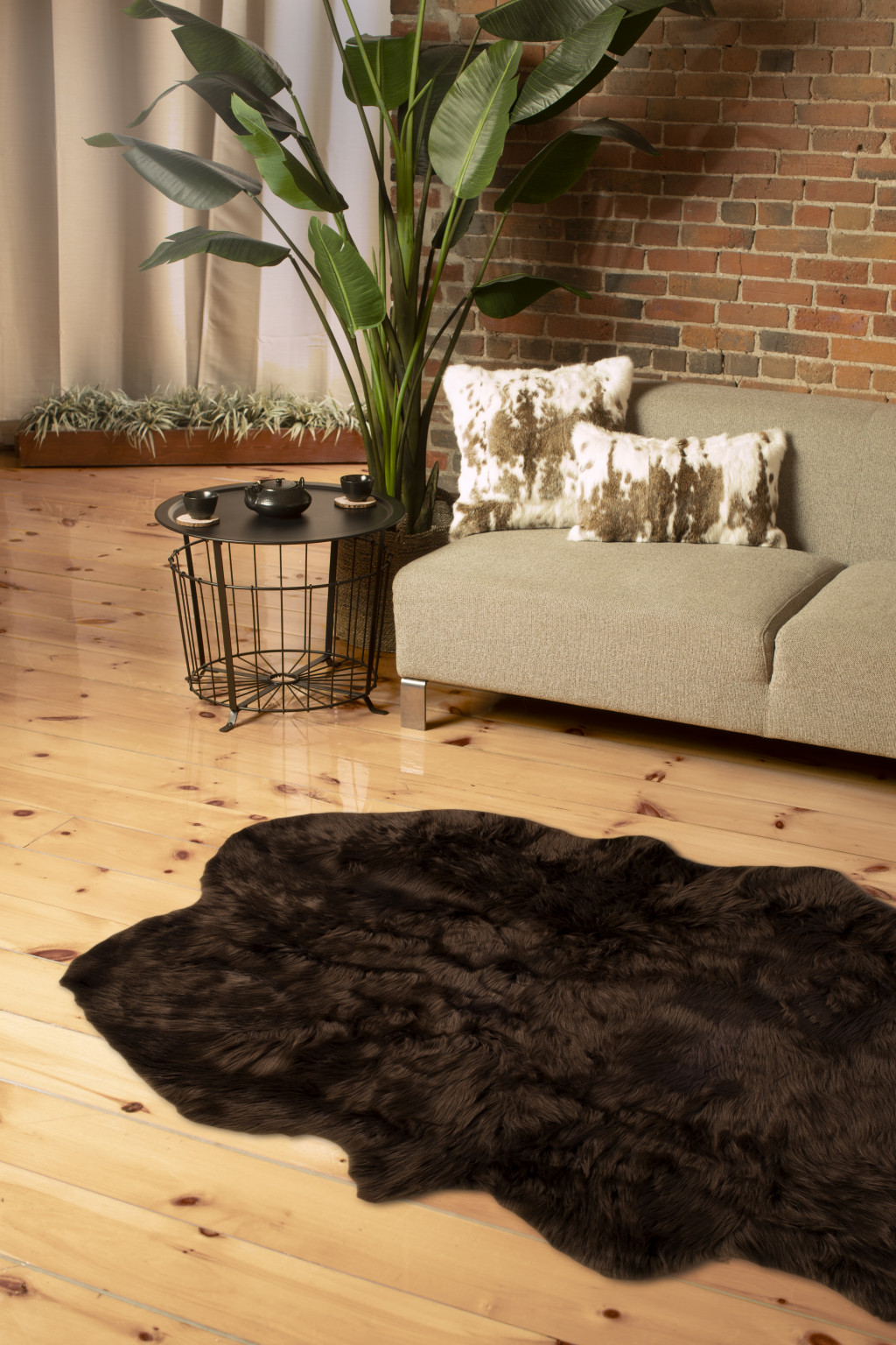 4" X 6" Chocolate Faux Fur Tufted Washable Non Skid Area Rug