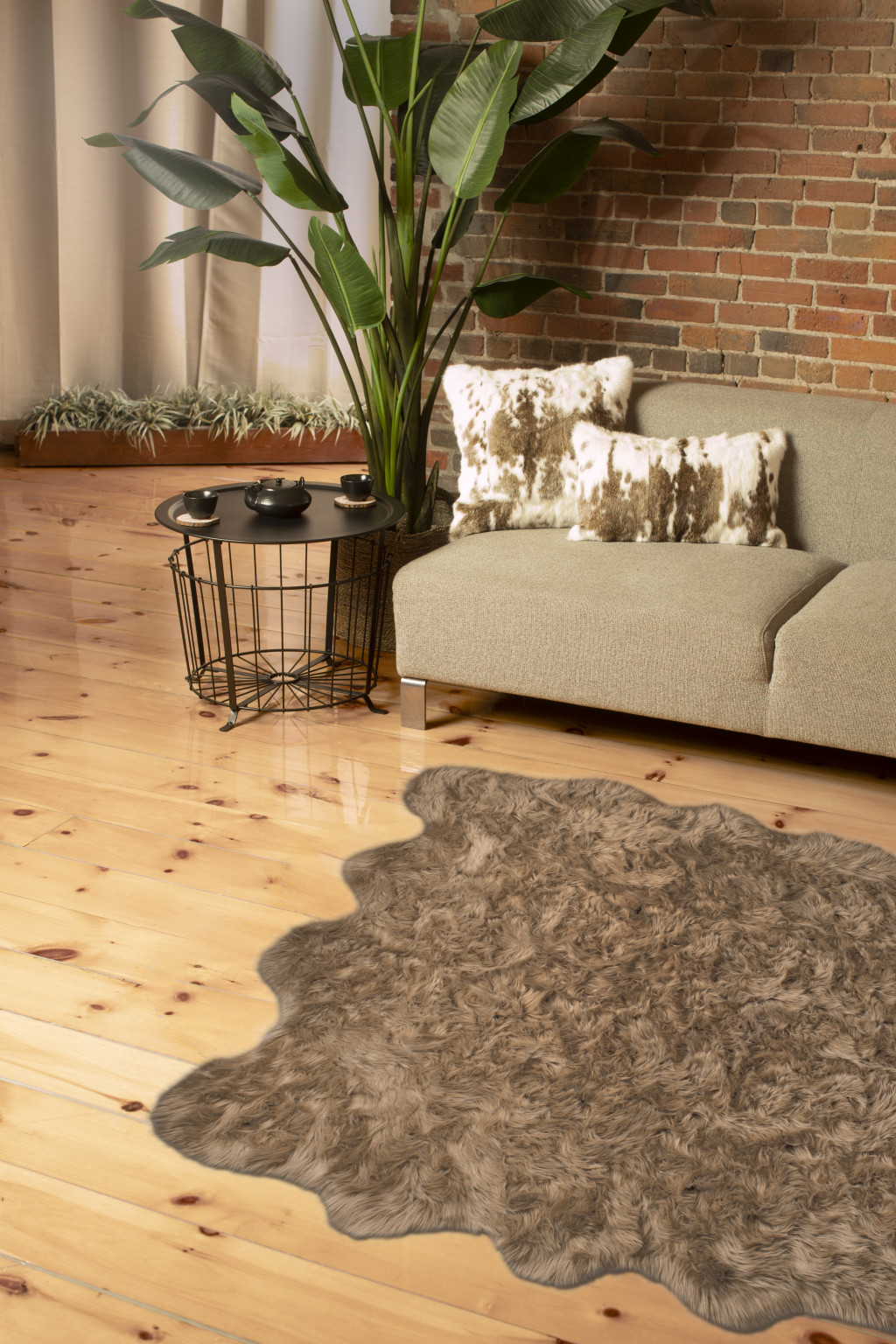 6" X 6" Tan Faux Fur Washable Non Skid Area Rug