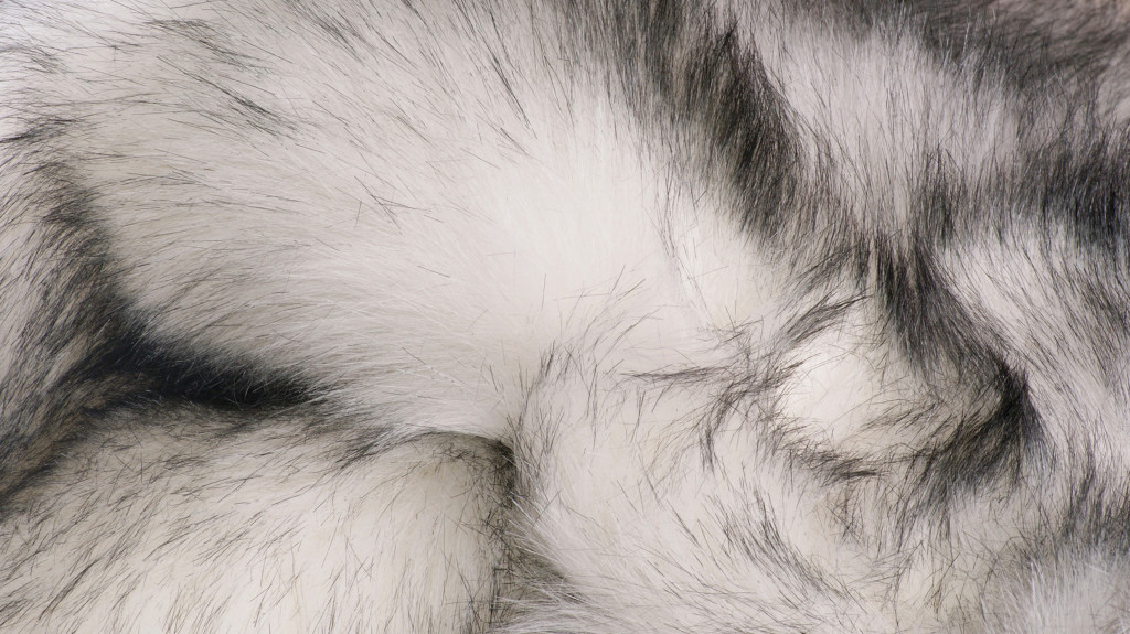 6" X 6" Ombre Grey Round Faux Fur Washable Non Skid Area Rug
