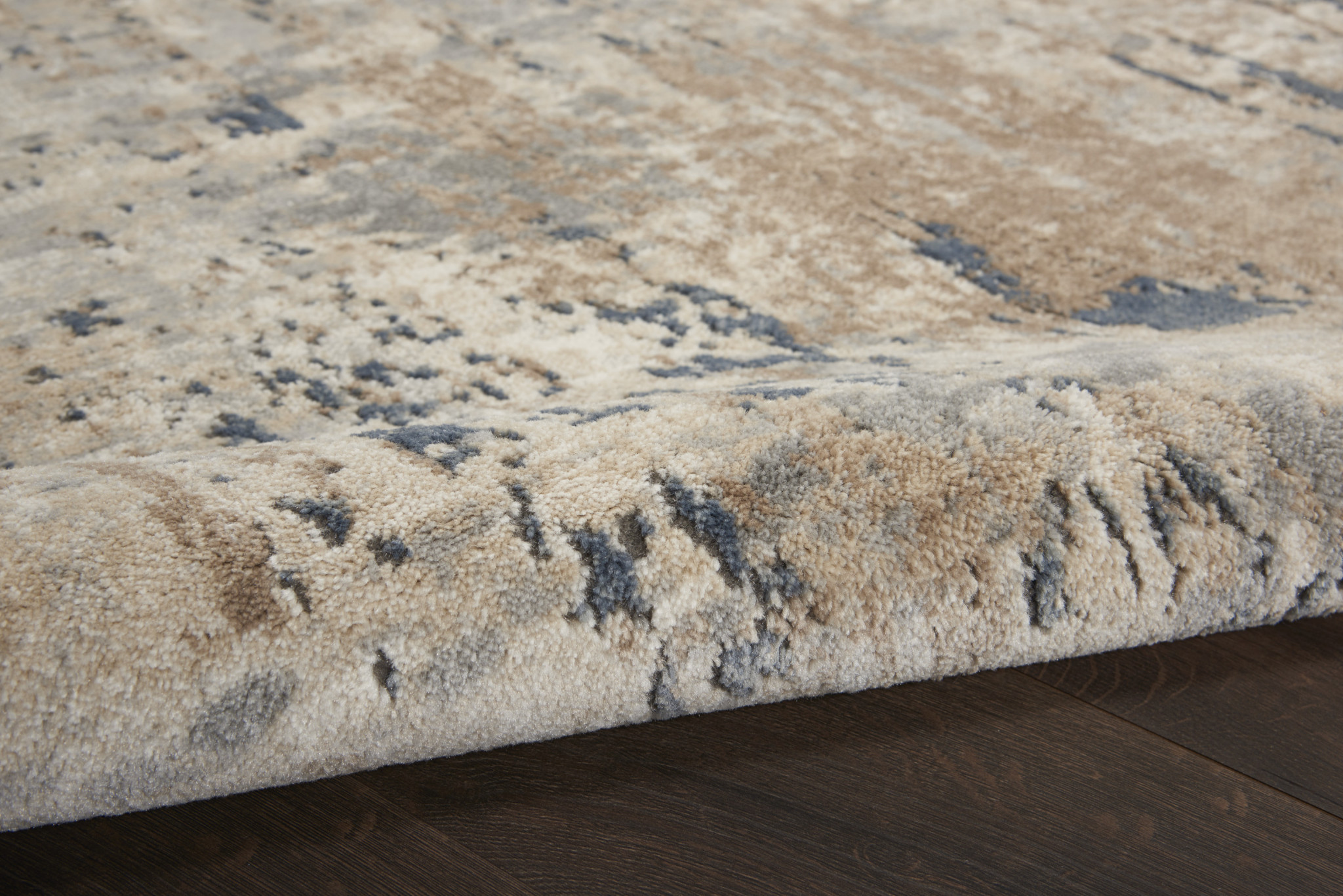 8" X 8" Beige And Grey Round Abstract Power Loom Non Skid Area Rug