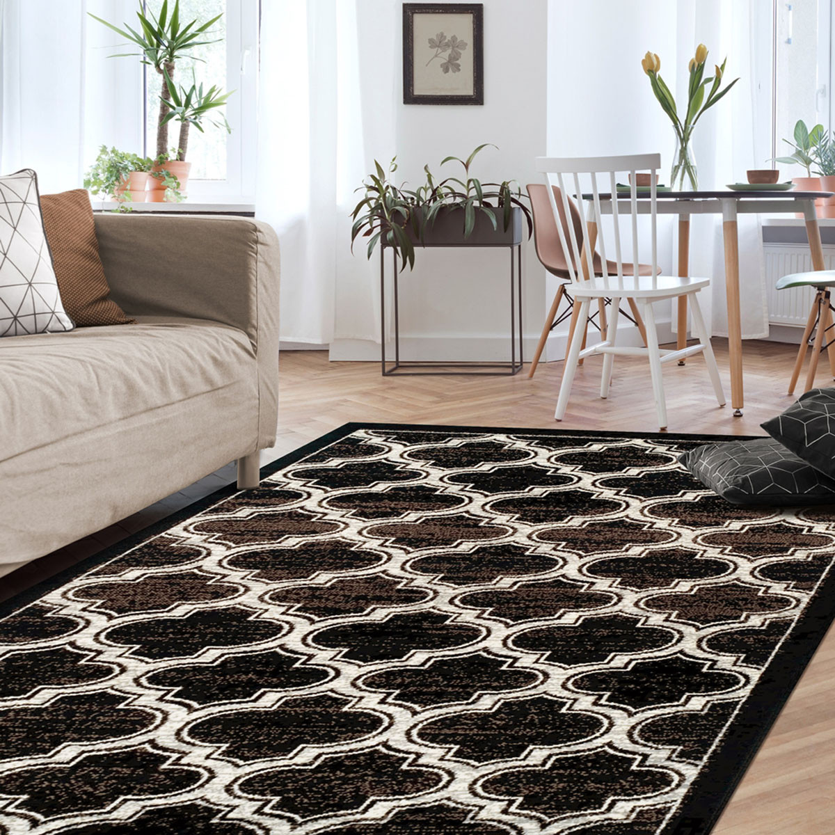 4" X 6" Black Geometric Stain Resistant Area Rug