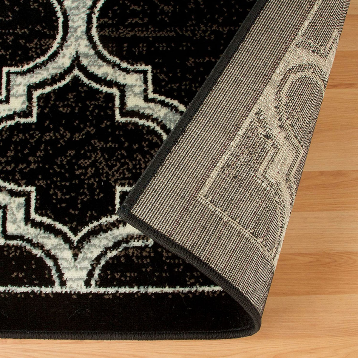 4" X 6" Black Geometric Stain Resistant Area Rug