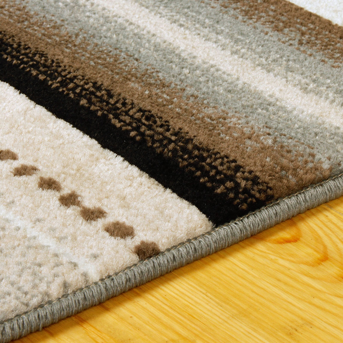 4" X 6" Gray Southwest Geometric Stain Resistant Area Rug