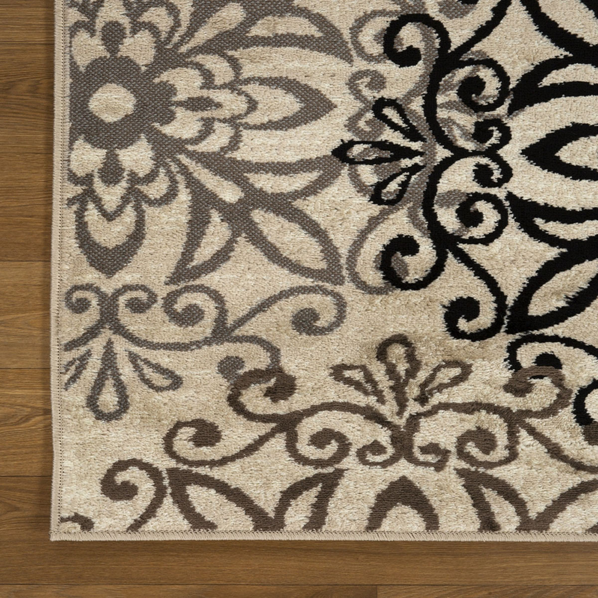 3" X 5" Beige And Gray Medallion Power Loom Stain Resistant Area Rug