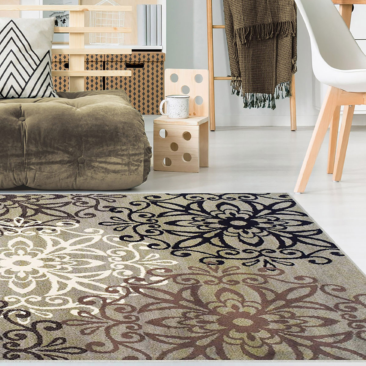 8" X 10" Blue And Gray Medallion Power Loom Stain Resistant Area Rug