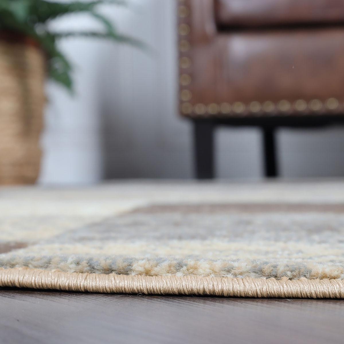5" Round Slate Round Patchwork Power Loom Stain Resistant Area Rug