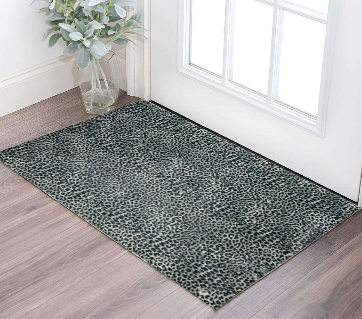 3' X 5' Black and Gray Leopard Print Shag Handmade Non Skid Area Rug-491669-1