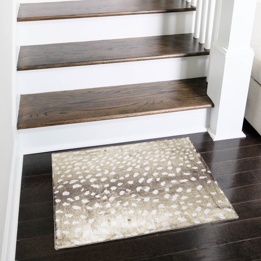2 X 3 Beige gazelle Print Shag Handmade Non Skid Area Rug
