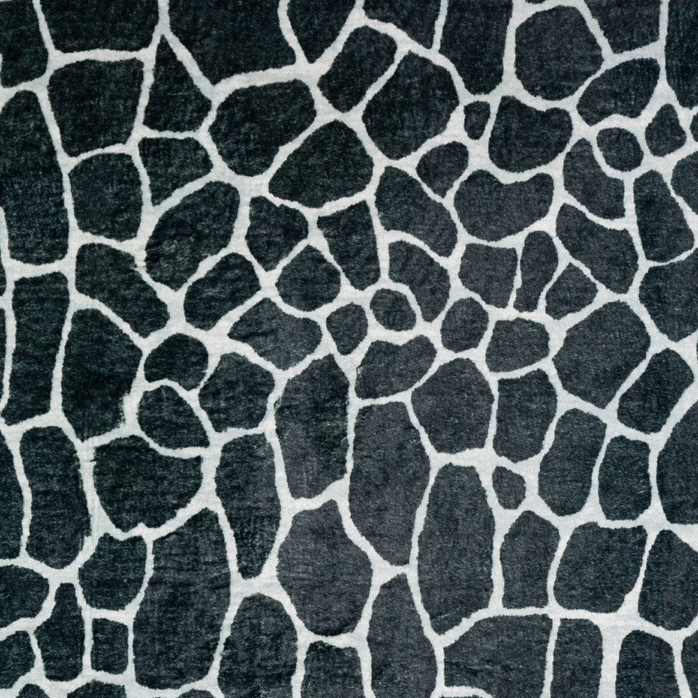 8" X 10" Black and White Croc Print Shag Handmade Non Skid Area Rug