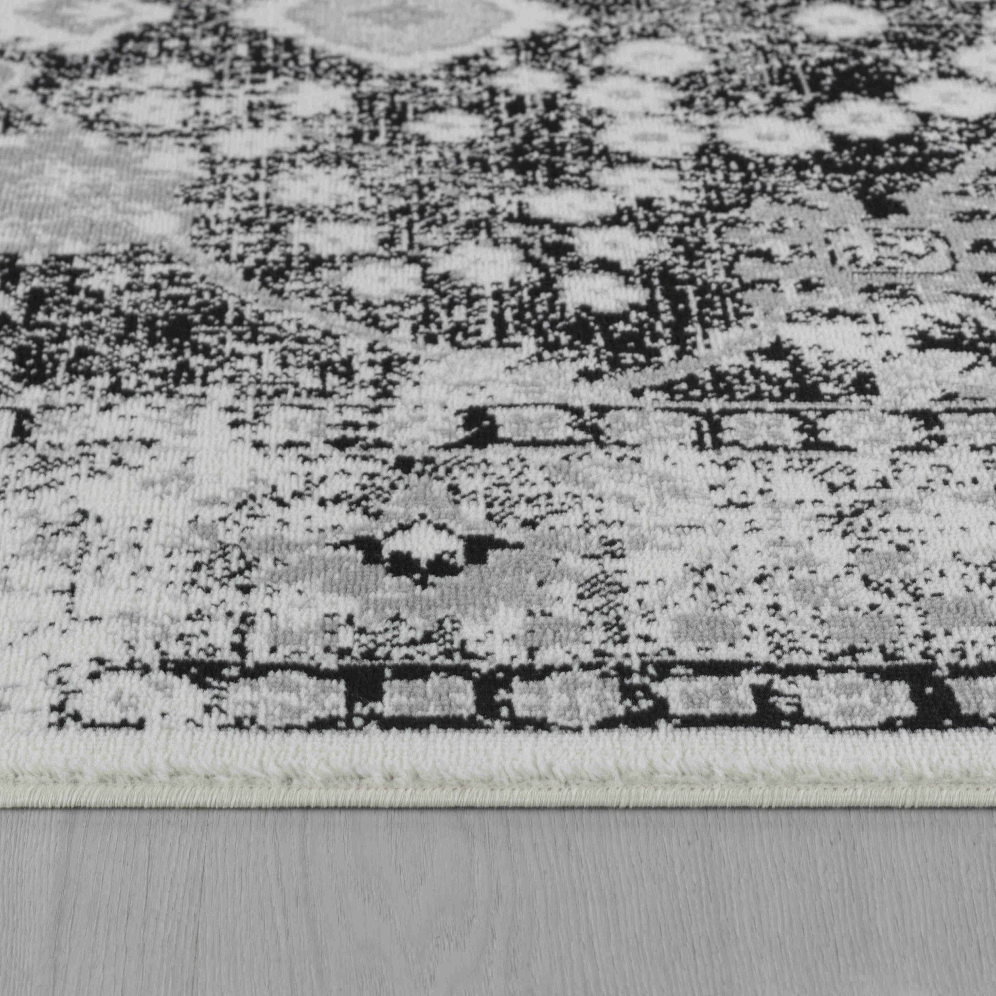 7" X 10" Black Oriental Area Rug