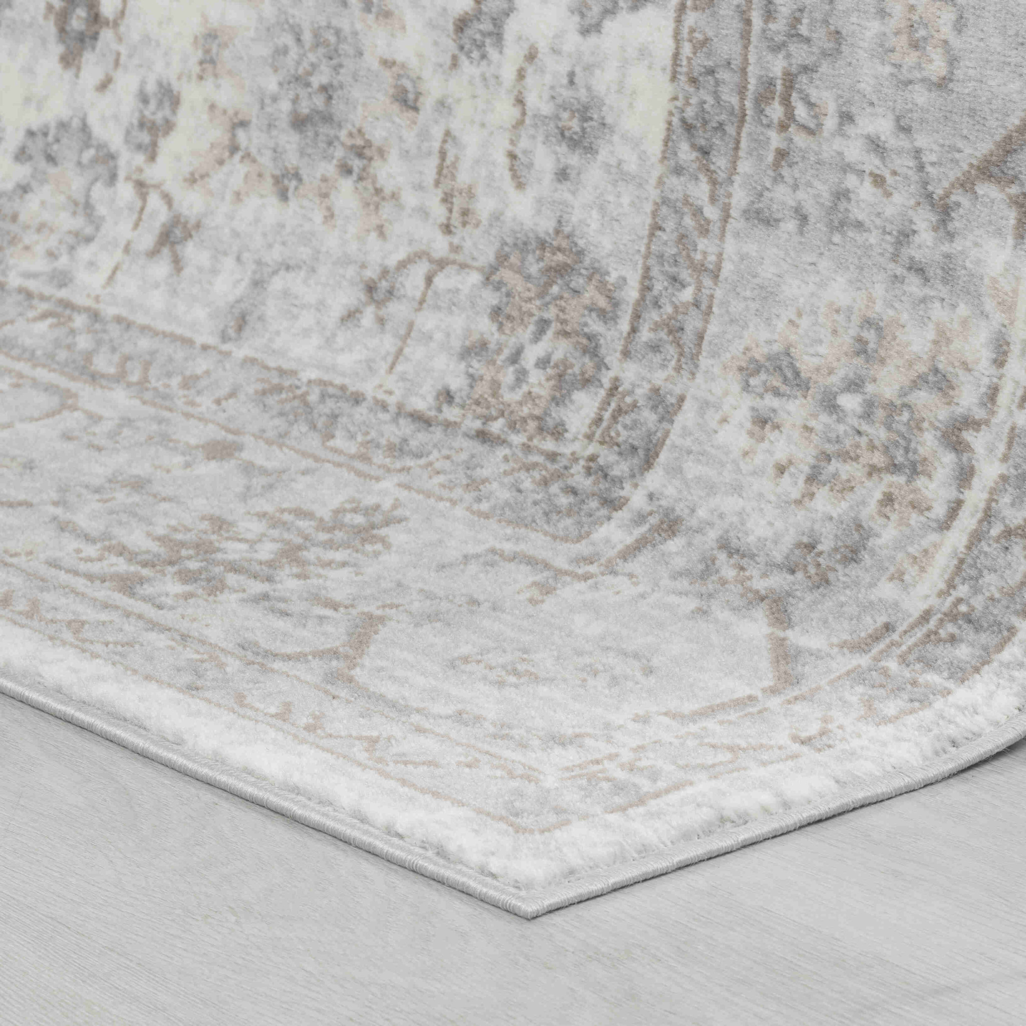 5" X 8" Grey Oriental Area Rug