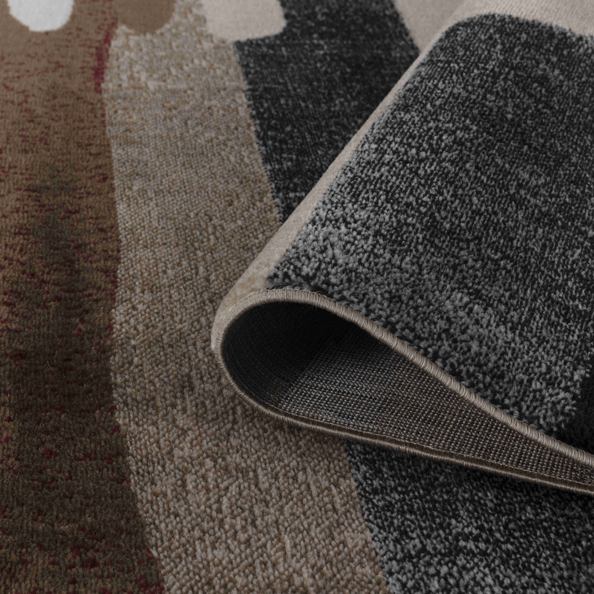 7" X 10" Brown Abstract Area Rug