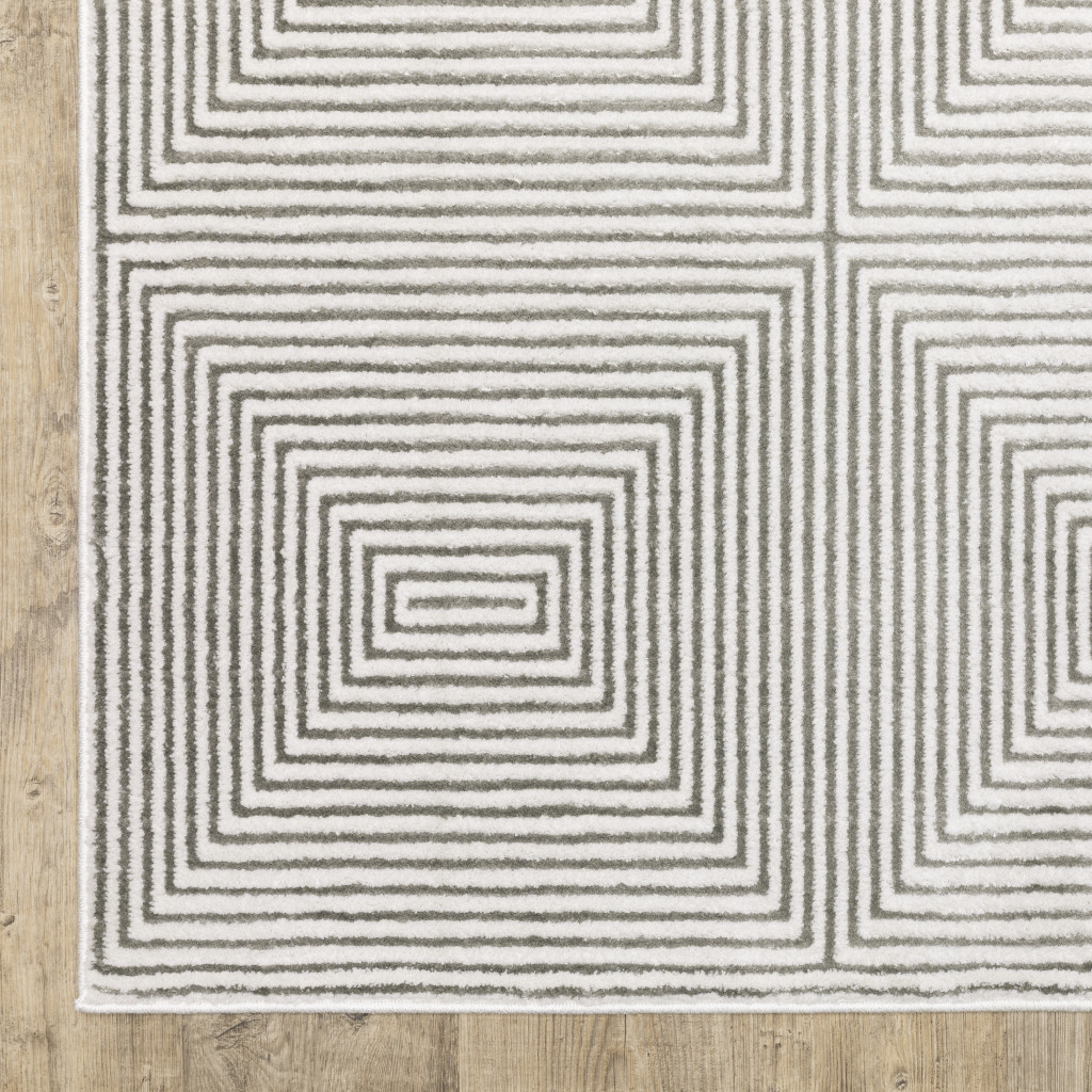 5 X 8 grey And White geometric Power Loom Stain Resistant Area Rug