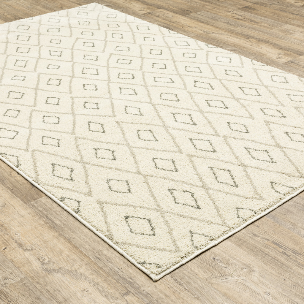 5" X 7" Sand Ash Grey And Ivory Geometric Power Loom Stain Resistant Area Rug