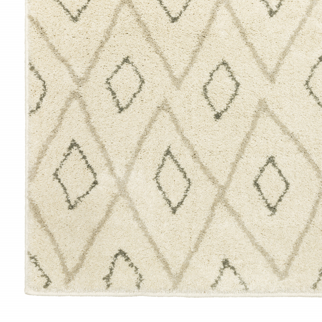 5" X 7" Sand Ash Grey And Ivory Geometric Power Loom Stain Resistant Area Rug