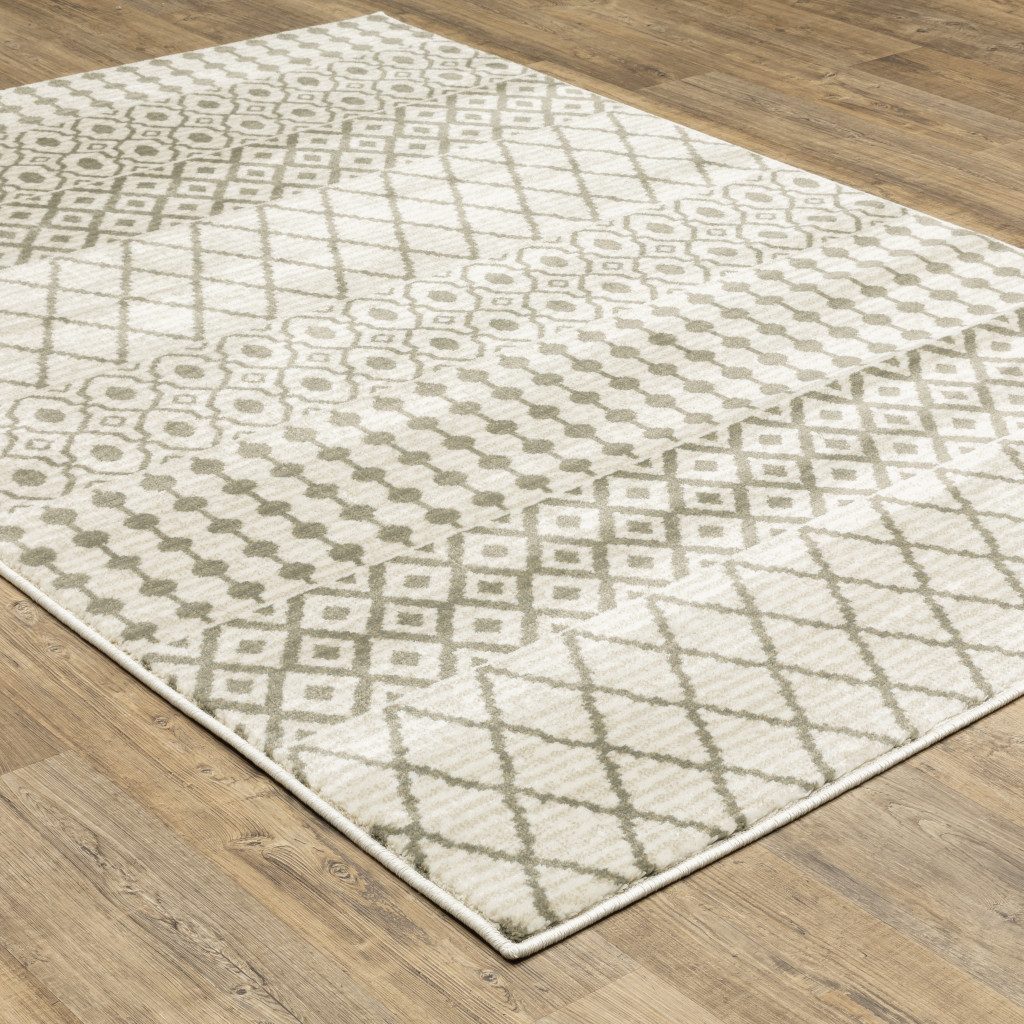 5" X 7" Ivory And Grey Geometric Power Loom Stain Resistant Area Rug