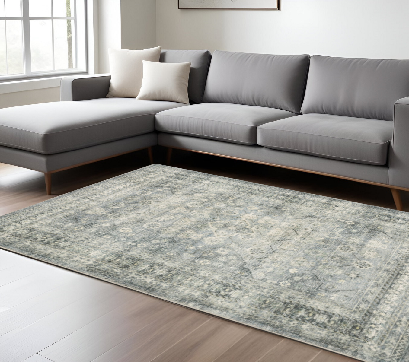8" X 10" Green and Ivory Oriental Power Loom Area Rug