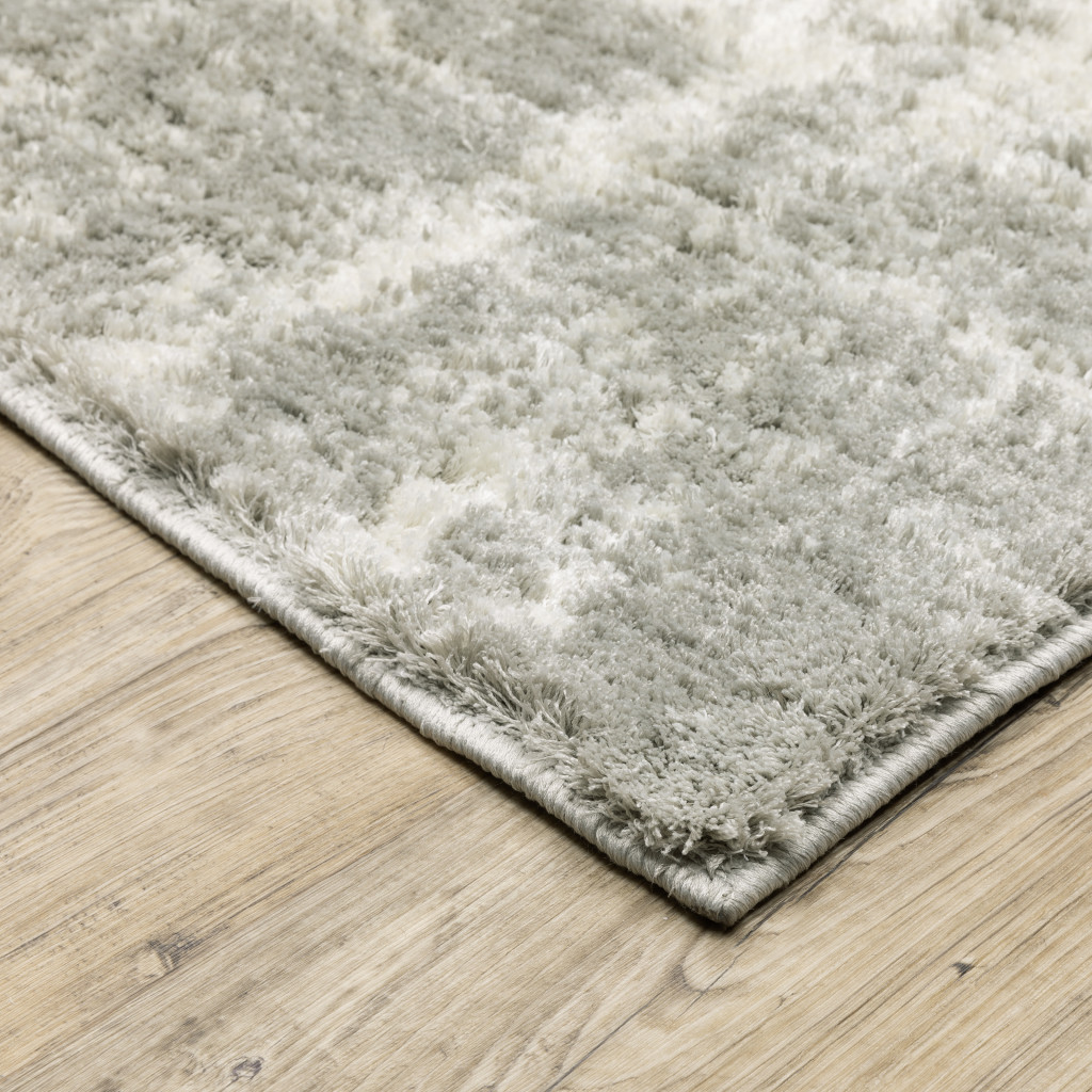 4" X 6" Grey And Ivory Abstract Shag Power Loom Stain Resistant Area Rug