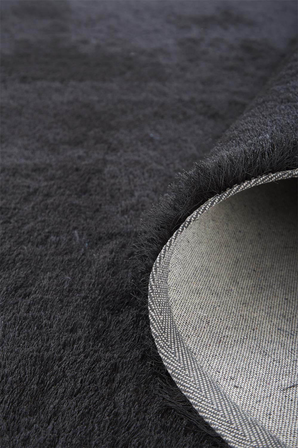 5" X 8" Black Shag Tufted Handmade Area Rug
