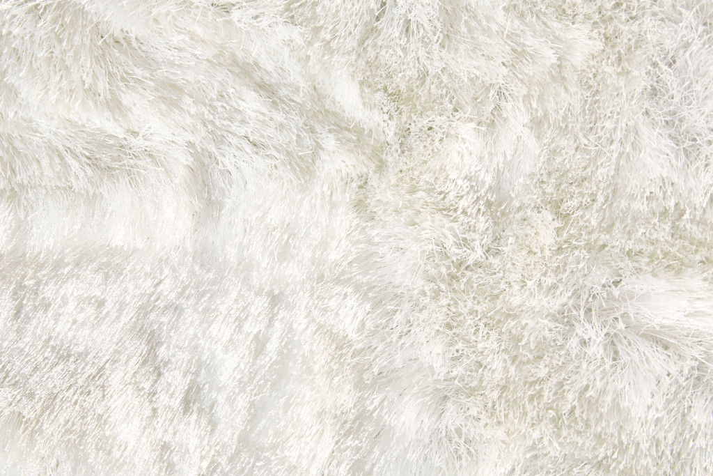 8" X 10" White Shag Tufted Handmade Area Rug