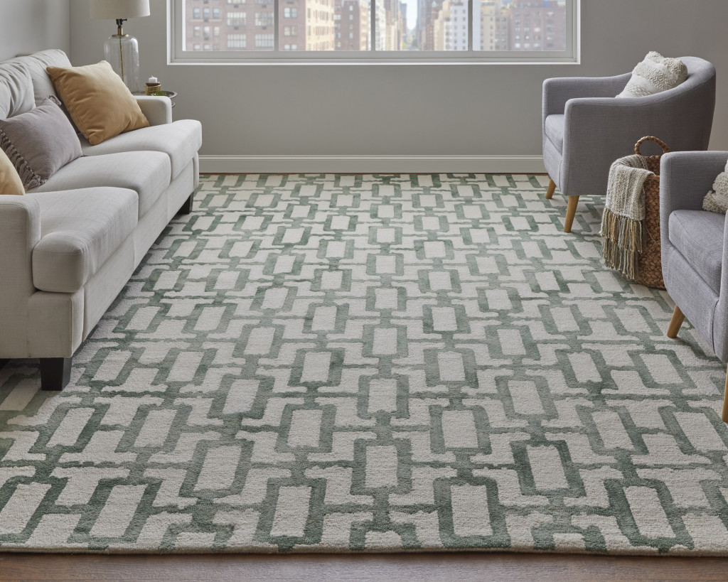 4" X 6" Ivory And Green Wool Geometric Tufted Handmade Area Rug