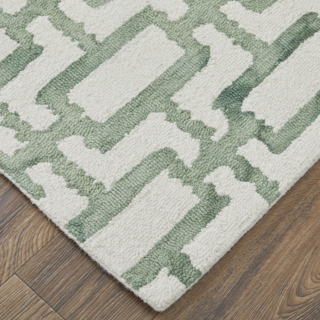 4" X 6" Ivory And Green Wool Geometric Tufted Handmade Area Rug