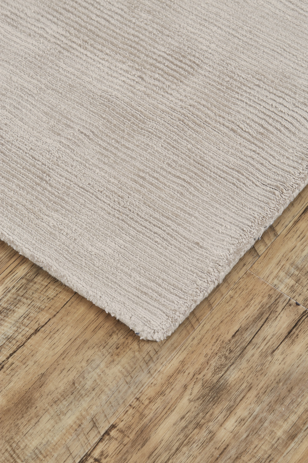 4 X 6 Ivory And Taupe Hand Woven Distressed Area Rug