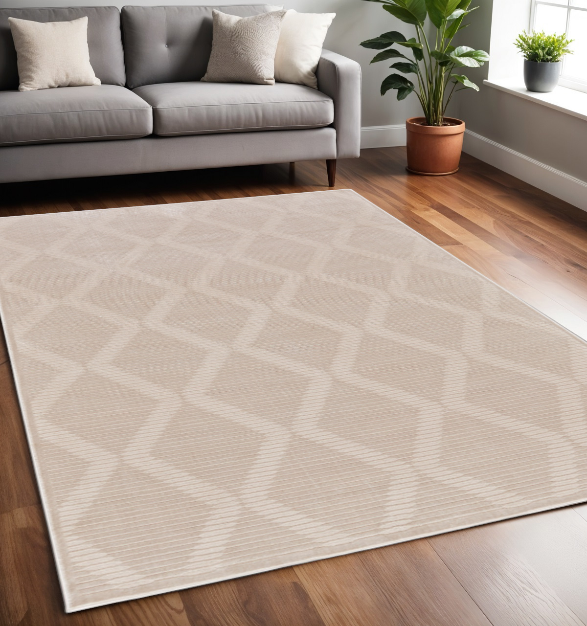 5" X 8" Ivory Geometric Area Rug