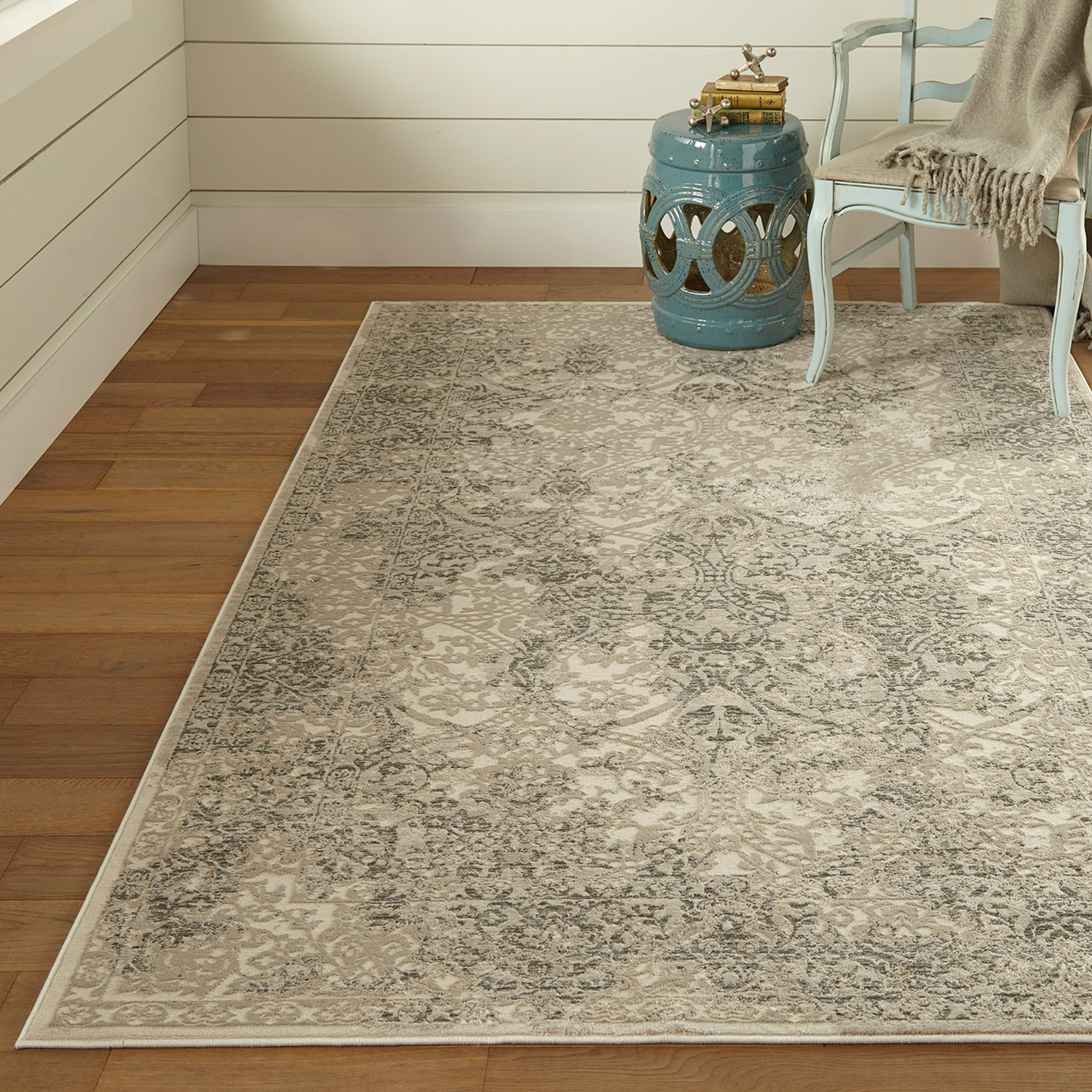 5" X 8" Ivory Gray And Black Abstract Stain Resistant Area Rug