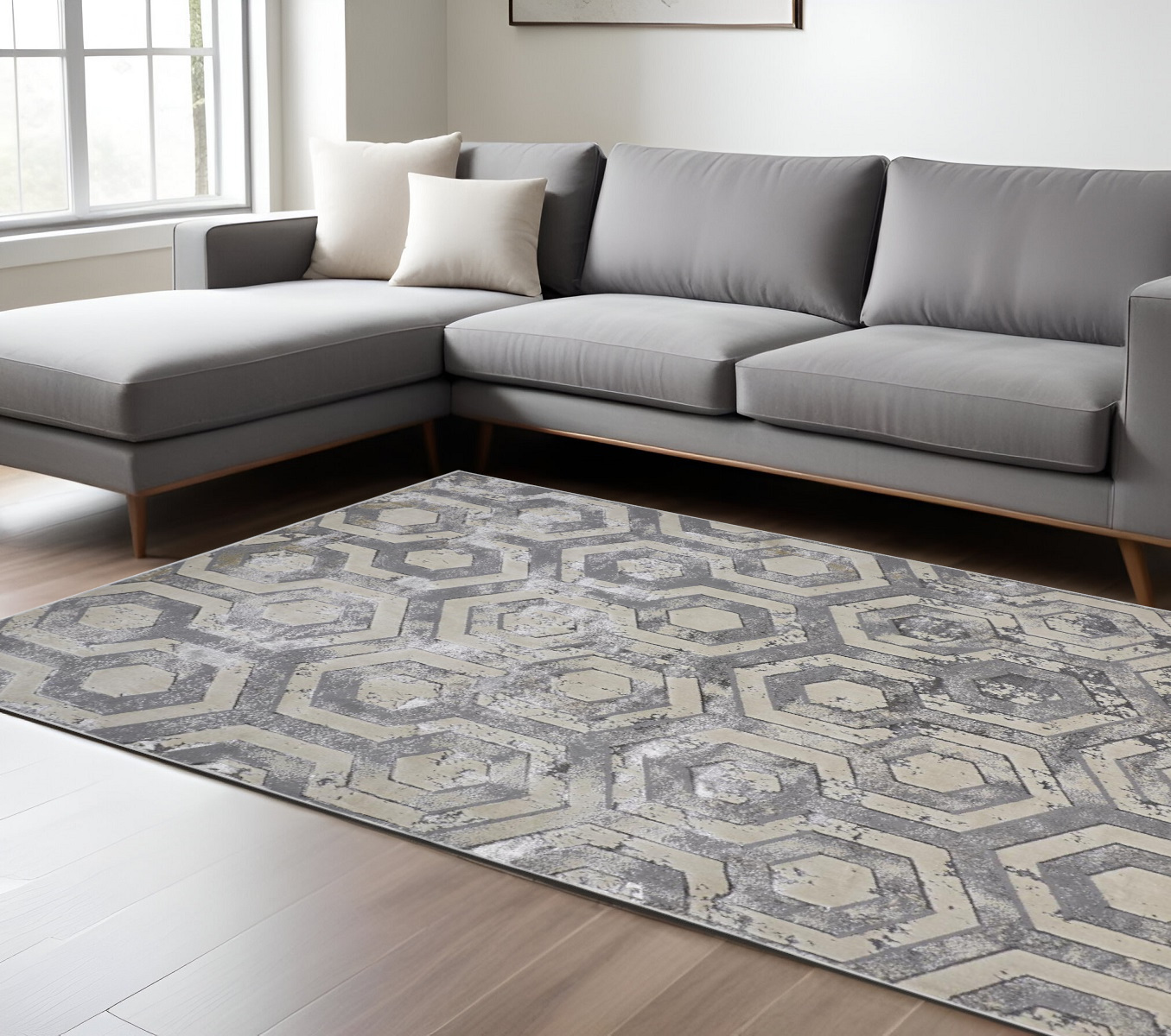7" X 10" Gray Abstract Non Skid Area Rug