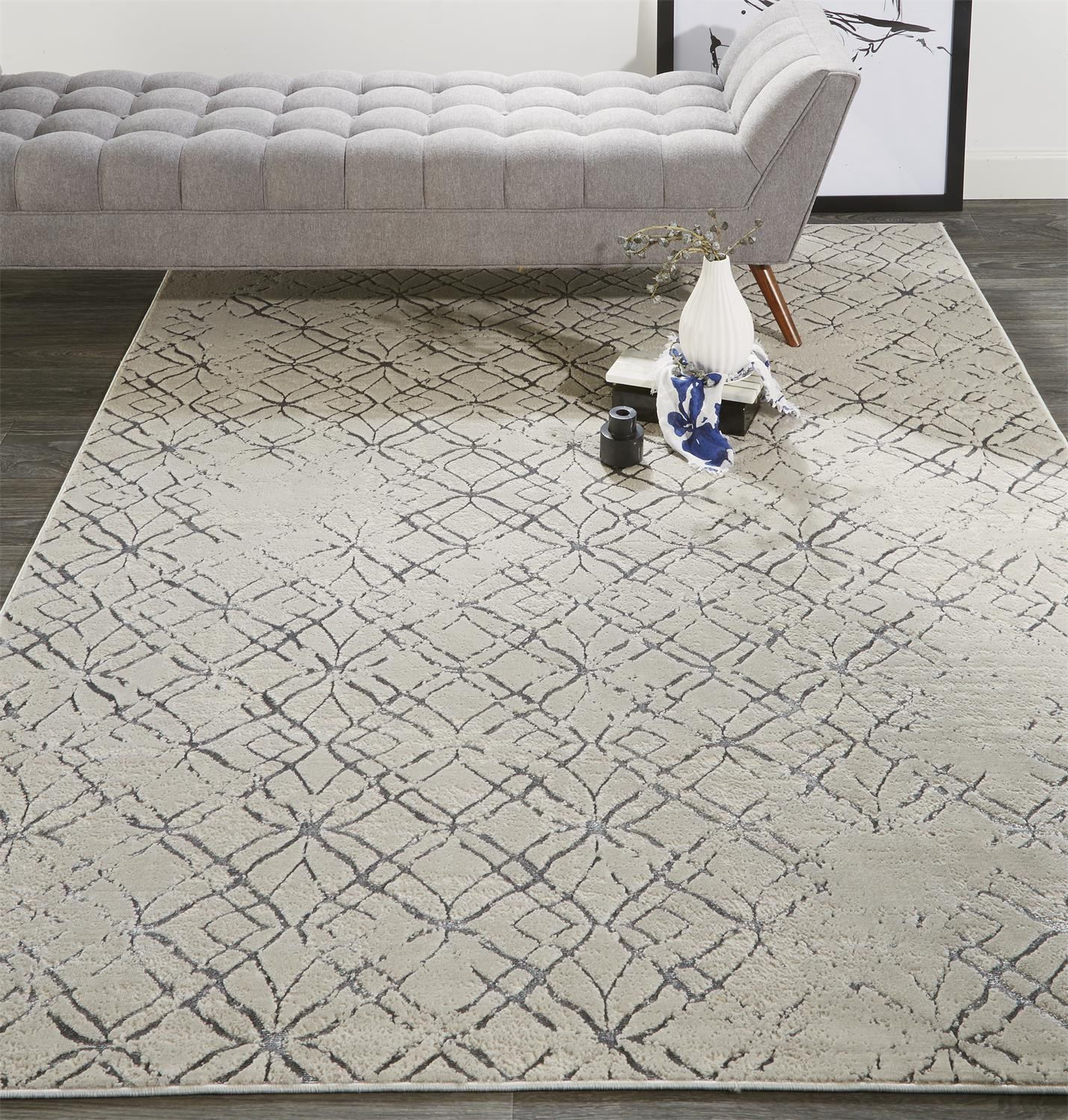 7" X 10" Silver and Gray Abstract Non Skid Area Rug