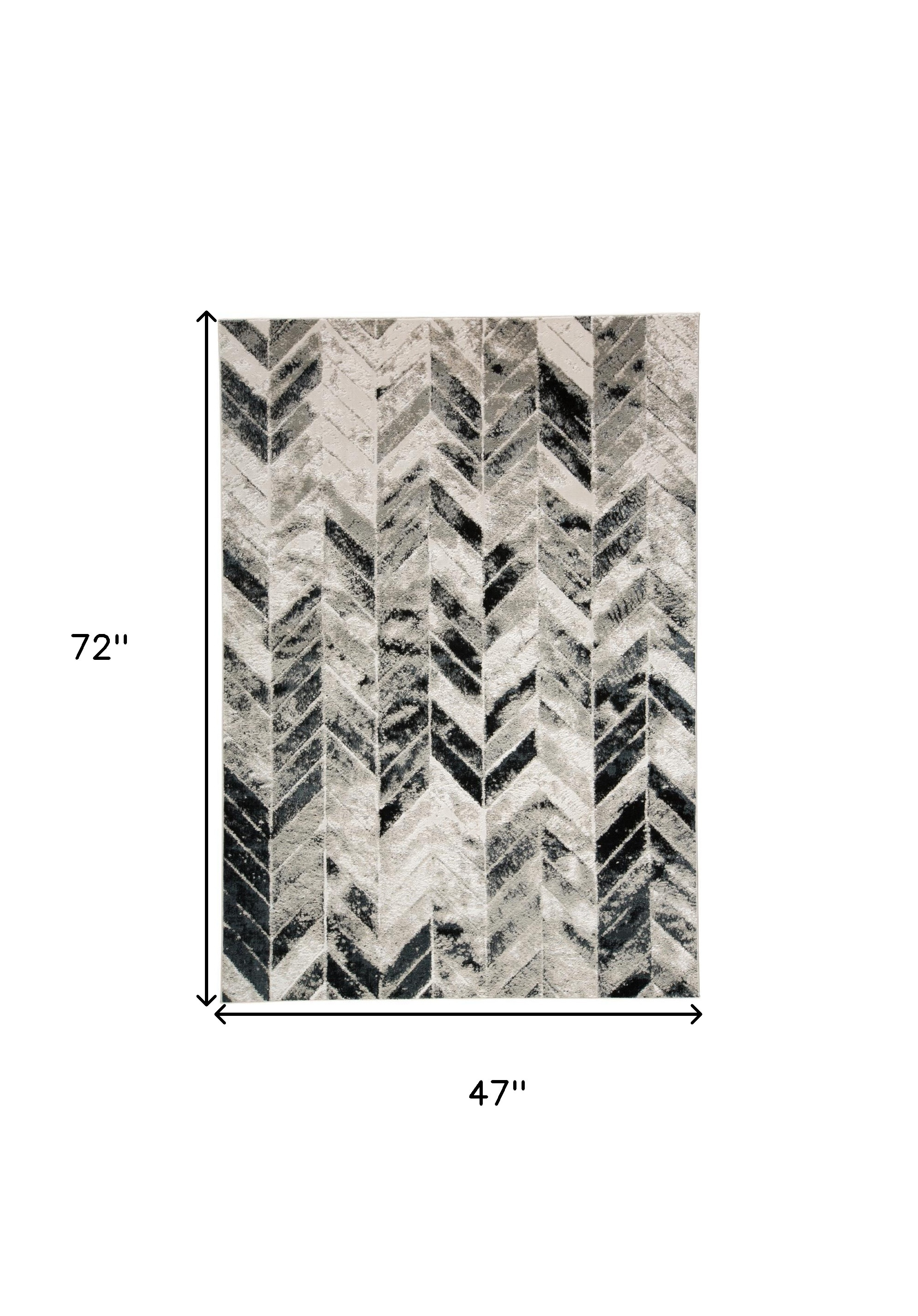 4" X 6" Gray and Black Geometric Non Skid Area Rug