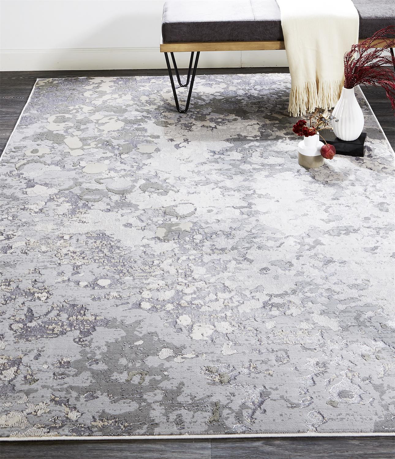 7" X 10" Silver Gray And White Abstract Stain Resistant Area Rug