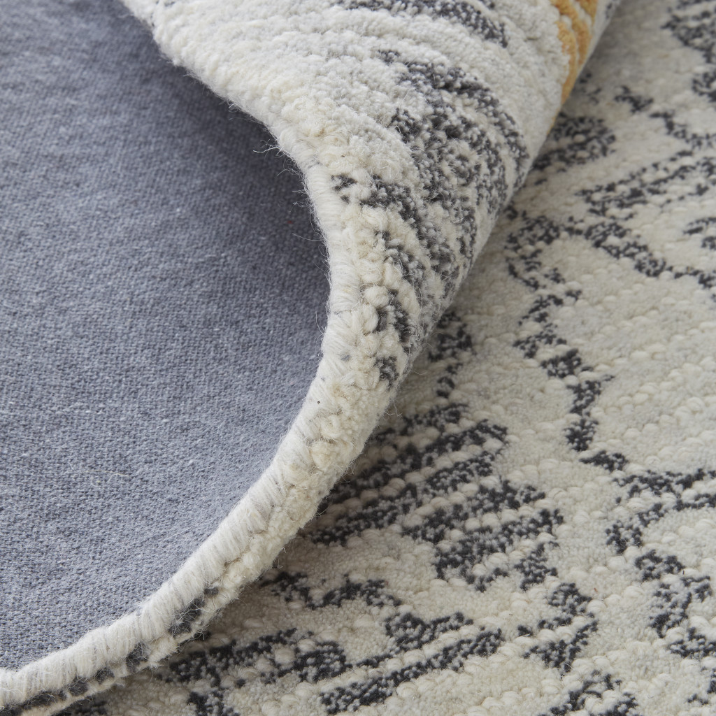 5" X 8" Gray and Ivory Wool Geometric Hand Tufted Area Rug