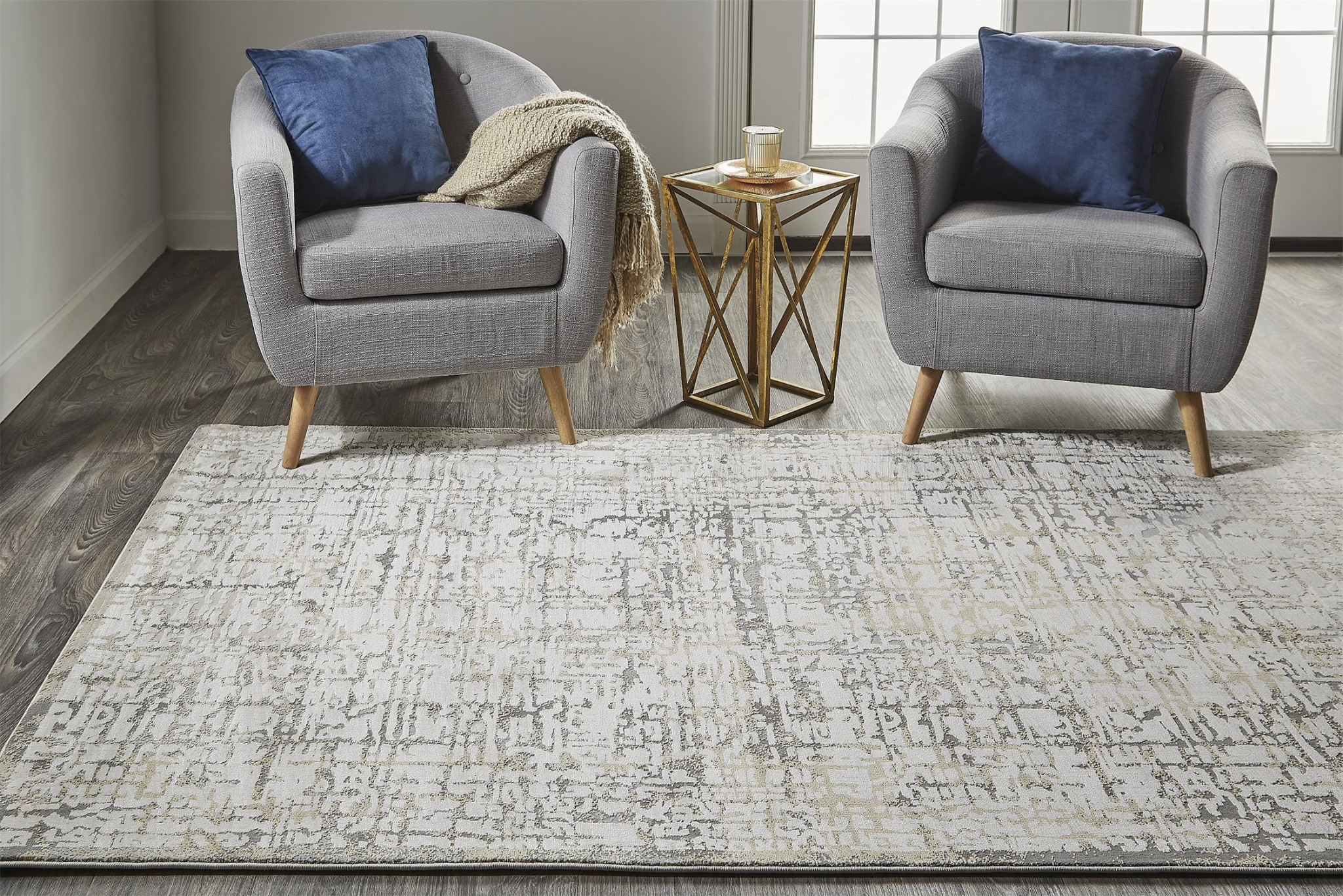 2" X 3" Ivory And Gray Abstract Stain Resistant Area Rug