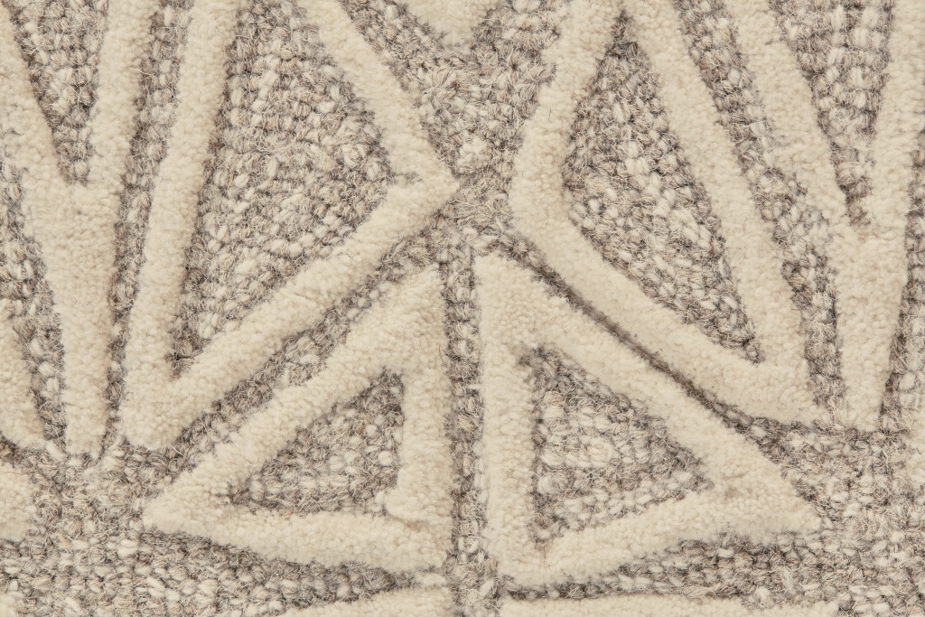4" X 6" Tan And Ivory Wool Geometric Tufted Handmade Stain Resistant Area Rug
