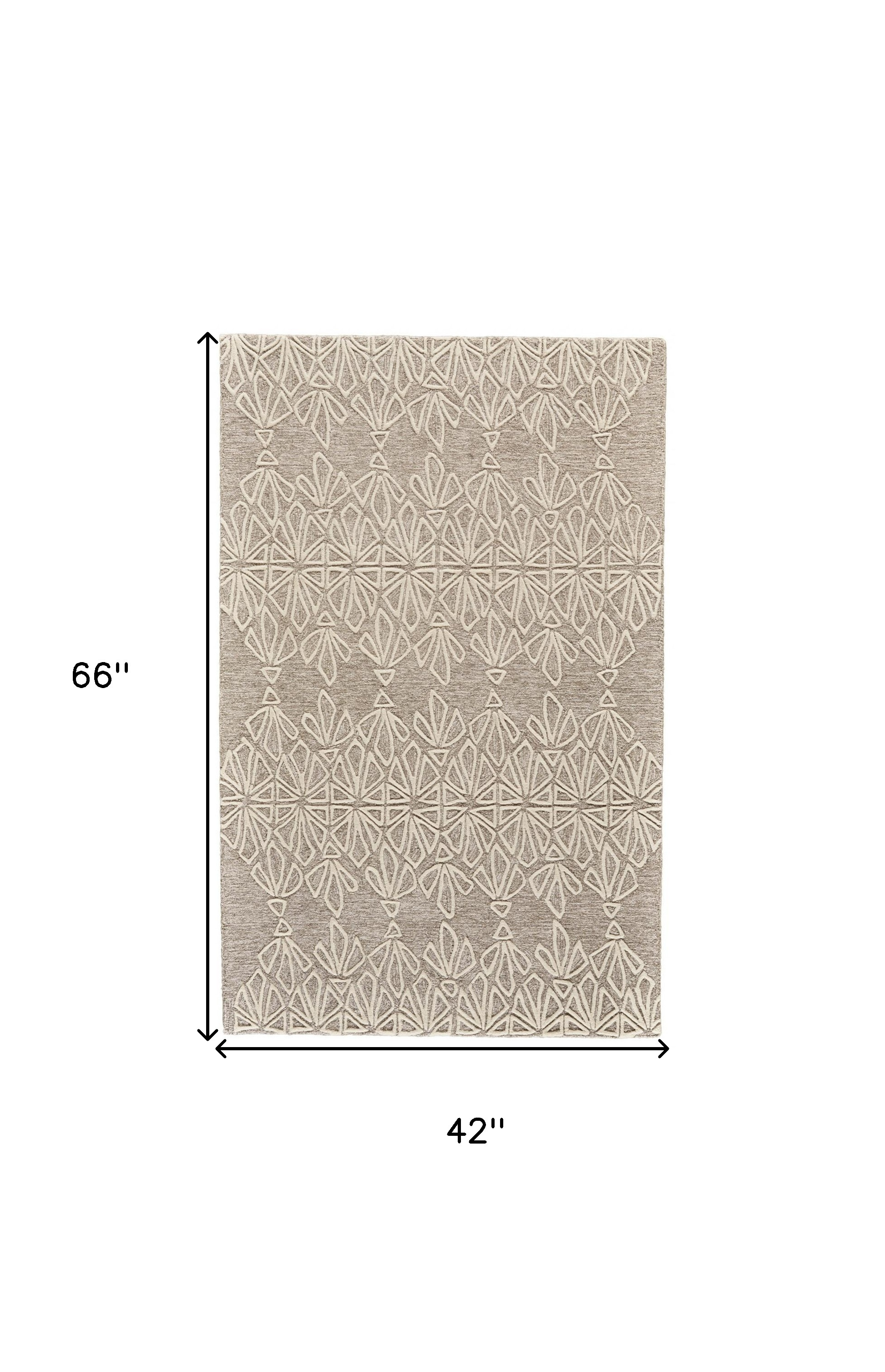 4" X 6" Tan And Ivory Wool Geometric Tufted Handmade Stain Resistant Area Rug