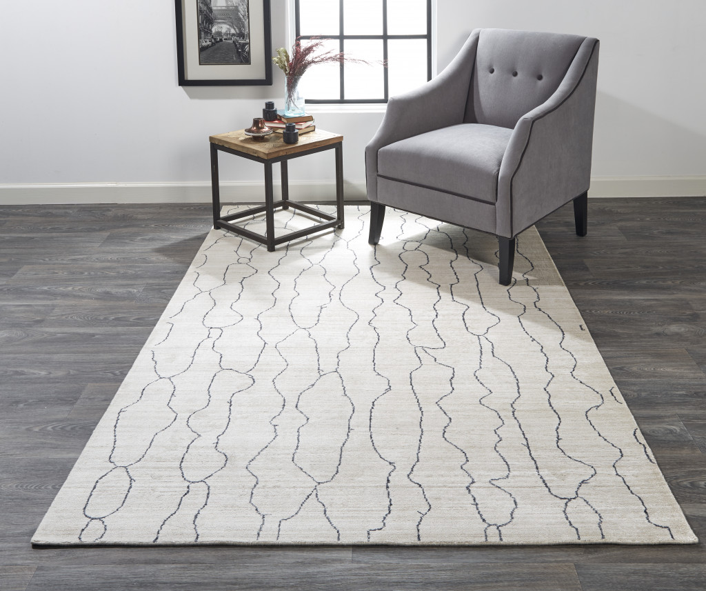 10' X 13' Ivory And Gray Abstract Hand Woven Area Rug-511933-2