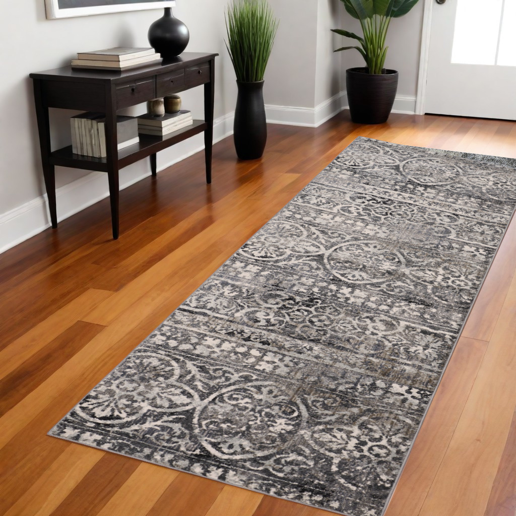 8" Gray and Ivory Abstract Runner Rug