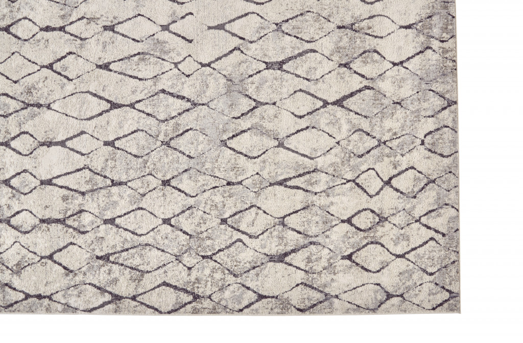 4" X 6" Ivory Gray And Taupe Abstract Stain Resistant Area Rug